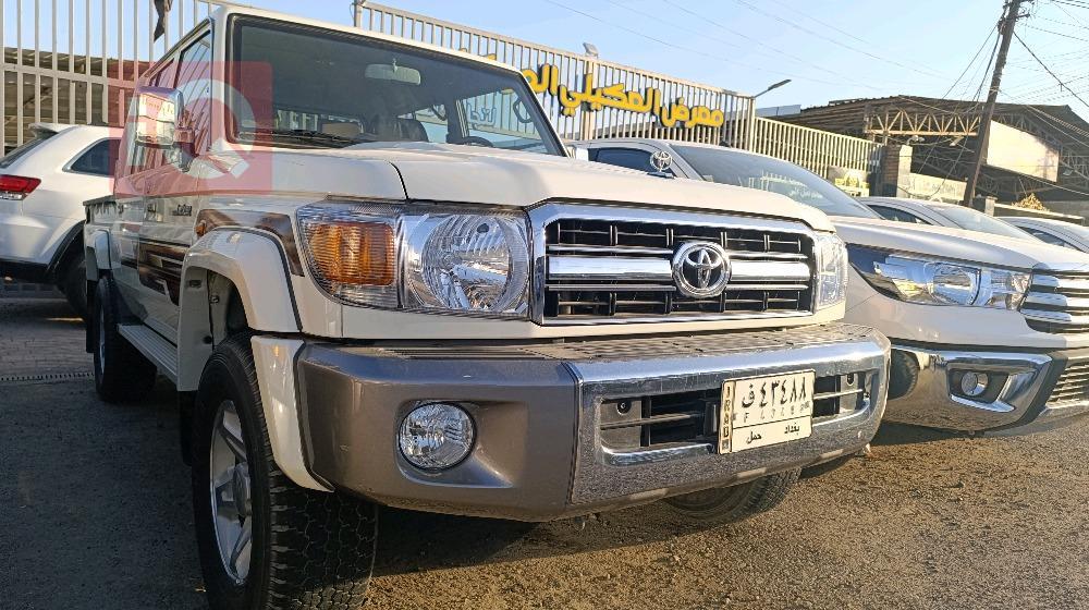 Toyota Land Cruiser 70